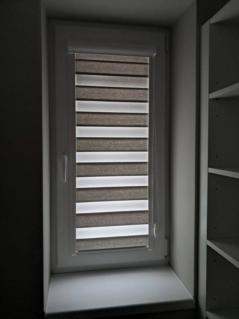 Rolety Dzień Noc Hradec Králové (Czechy) – nowoczesny styl i komfort każdego dnia